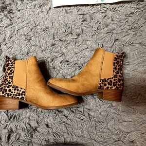 Stylish Tan Leopard Ankle Booties